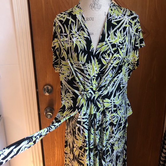Michael Kors Bamboo Lime Green Black Dress Plus Size 18 18W - Picture 6 of 13